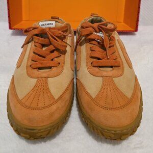 HERMES PARIS JET SNEAKERS (SIZE 38/7.5 W)